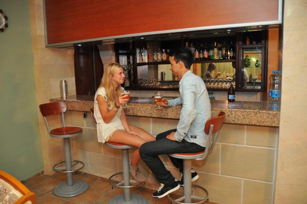 Anfora Hotel 3*